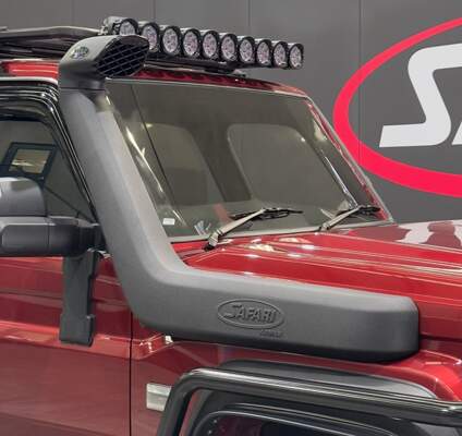 SAFARI SNORKEL ARMAX Toyota LandCruiser 70 Series MY24 Facelift